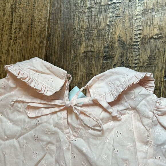NWT Le Petite Elle Pale Pink Eyelet Top 6y - Picture 5 of 7